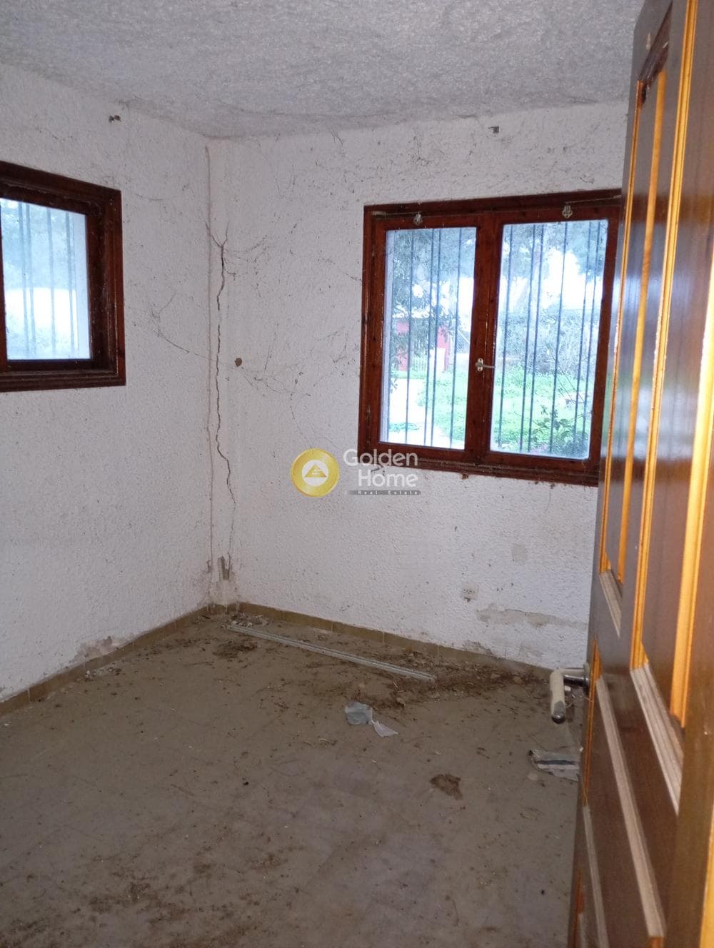 Retail Store in Perivolia, Galatsi — Photo 7 of 23