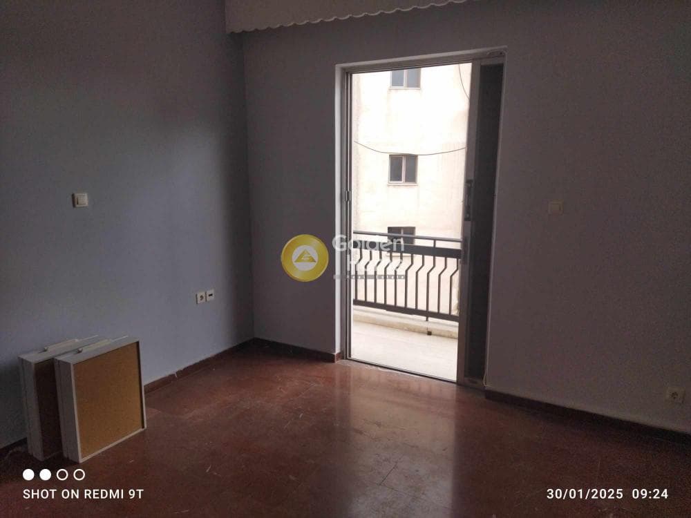 Apartment in Maniatika, Piraeus — Photo 10 of 16