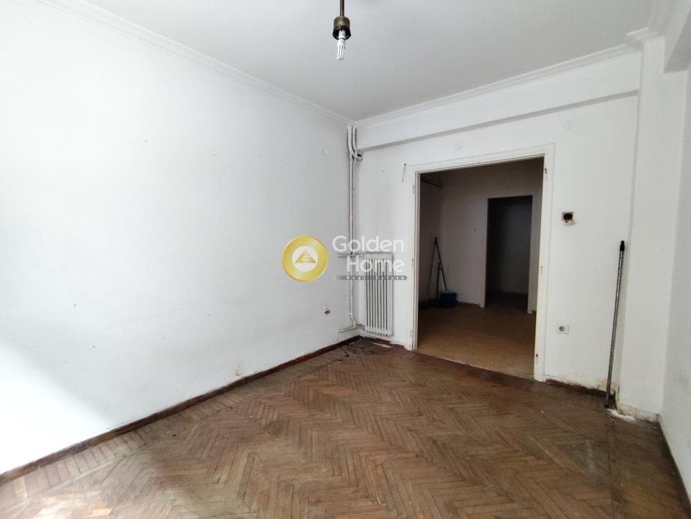 Apartment in Kipseli, Kipseli — Photo 1 of 8