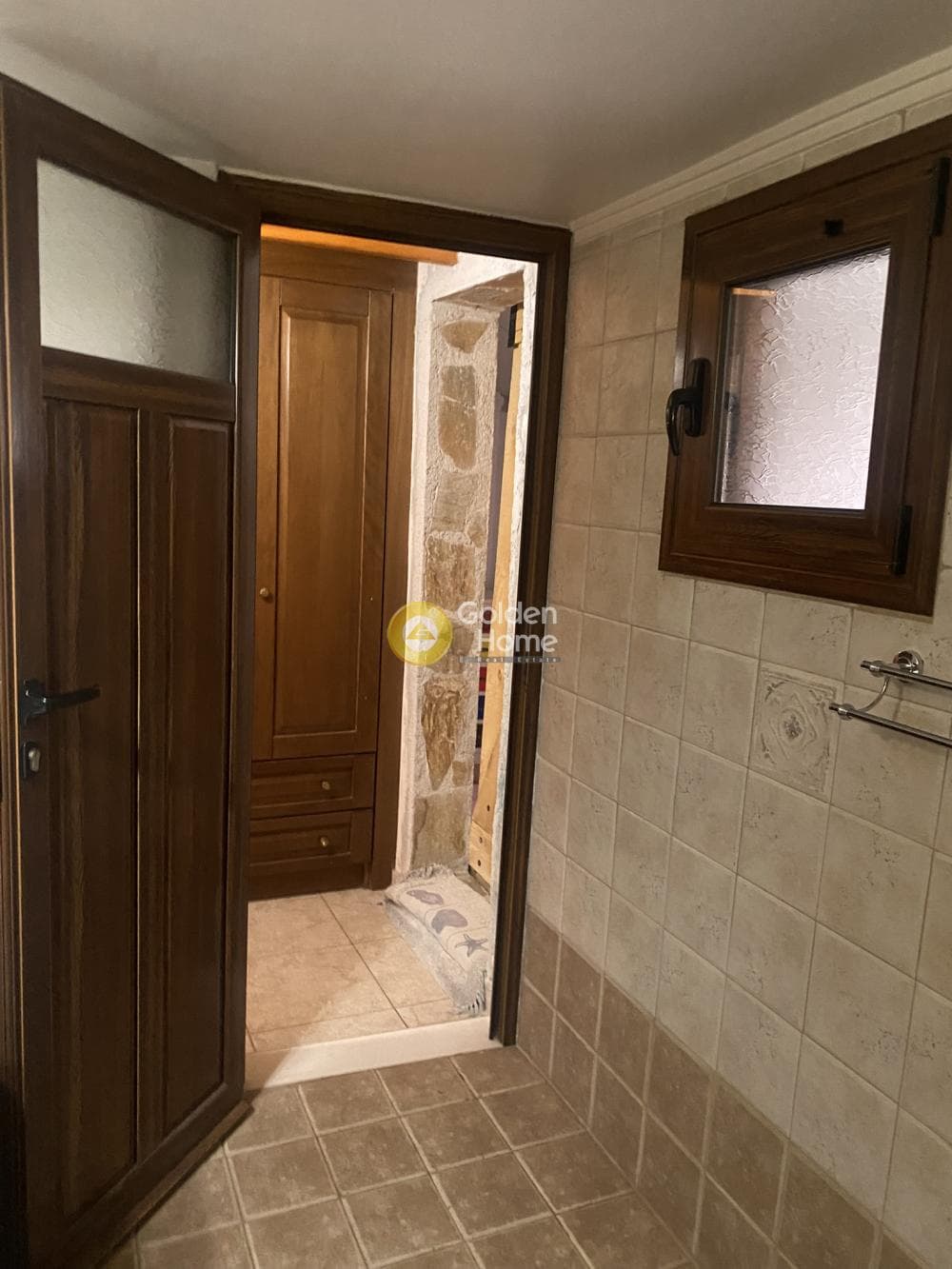 House in Agios Athanasios, Salamina — Photo 9 of 21