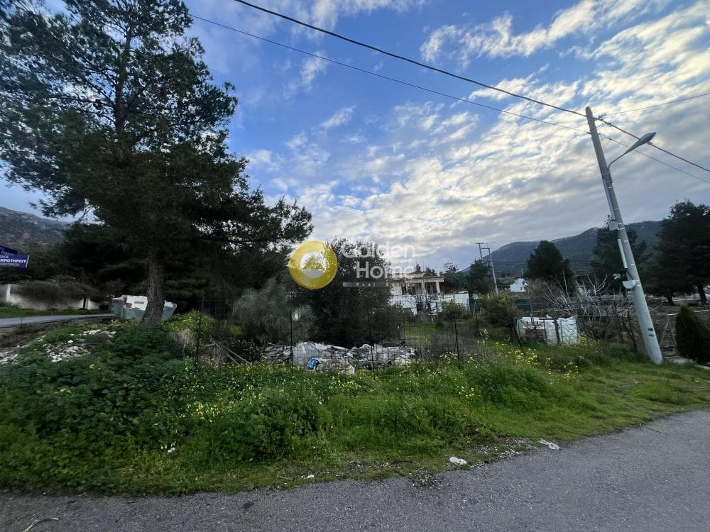 Αγροτεμάχιο στην Κέντρο, Αργυρούπολη — Φωτογραφία 1 από 3