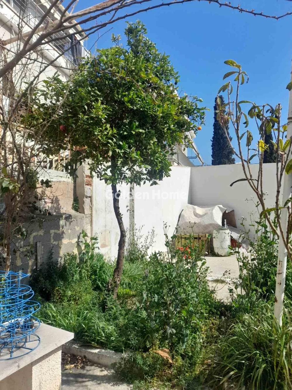 House in Orio Agias Varvaras, Koridallos — Photo 1 of 6
