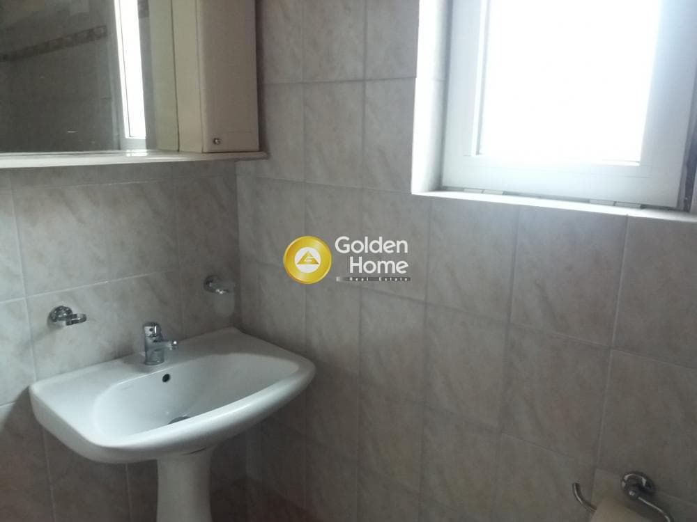 Apartment in Kaminia, Piraeus — Photo 7 of 11