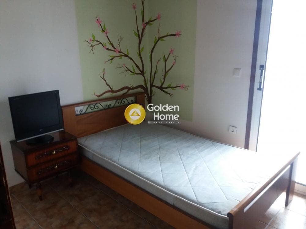 Apartment in Kaminia, Piraeus — Photo 8 of 11
