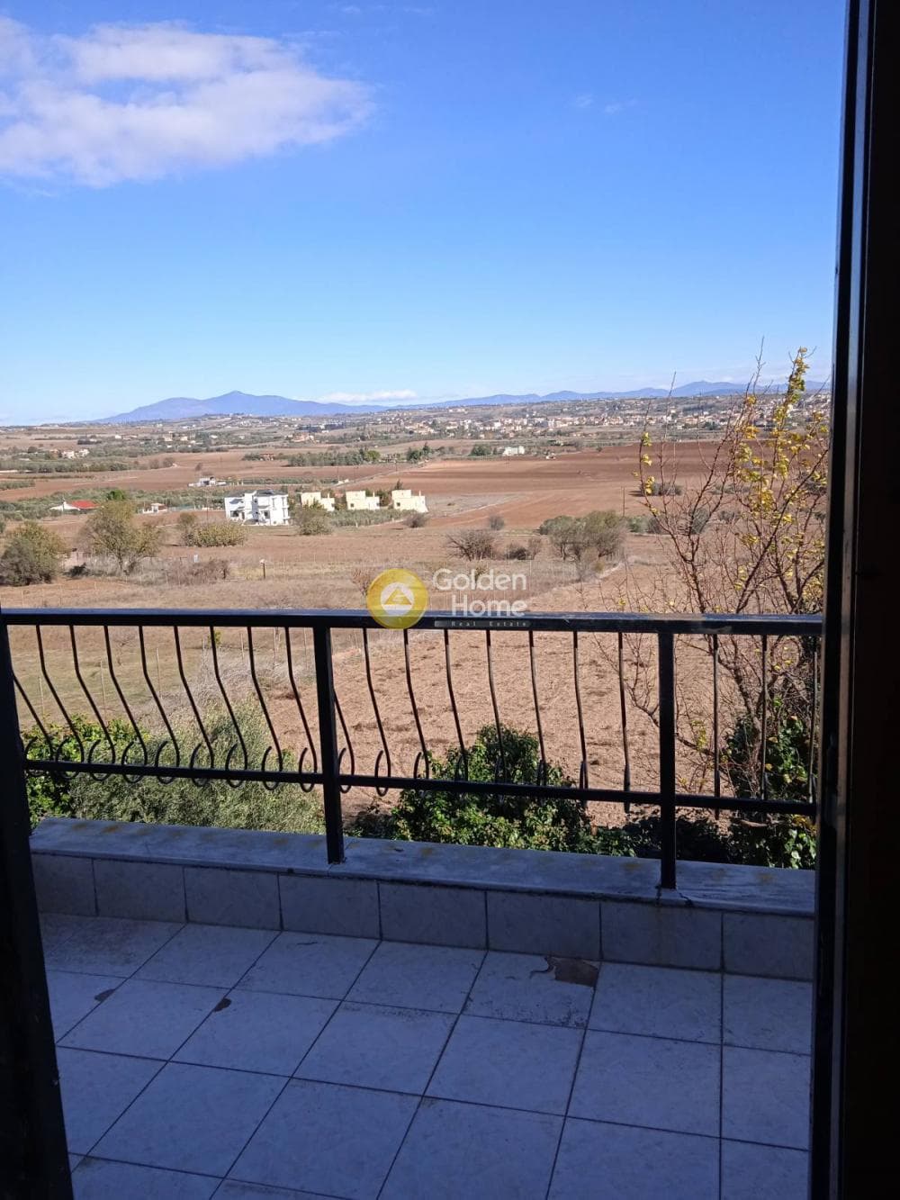 House in Pirgos Epanomis, Epanomi — Photo 2 of 23