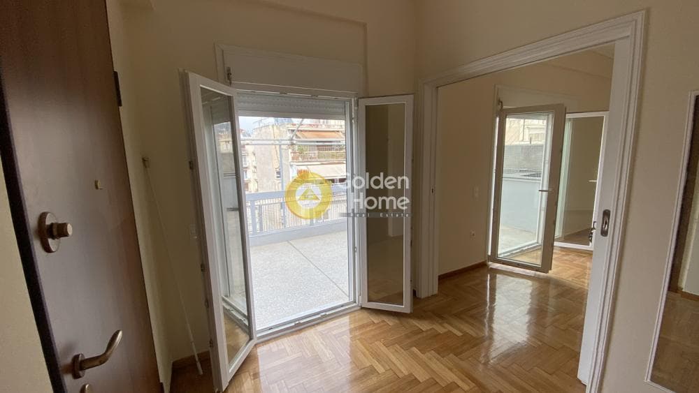Apartment in Agios Panteleimonas, Attiki — Photo 3 of 19