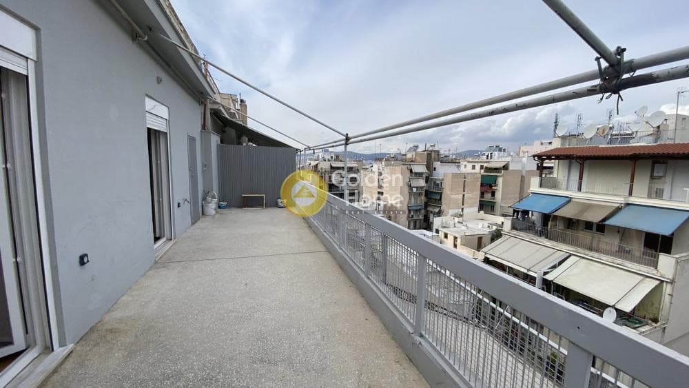 Apartment in Agios Panteleimonas, Attiki — Photo 1 of 19