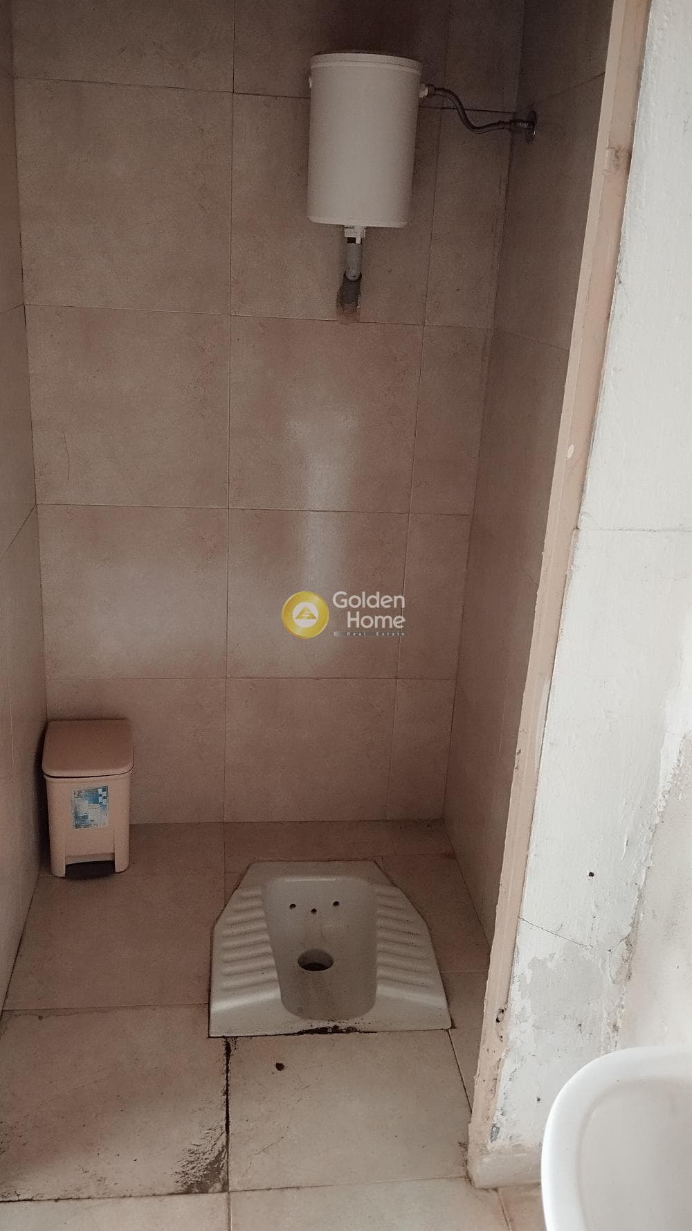 Retail Store in Terpsithea, Stavroupoli — Photo 10 of 11