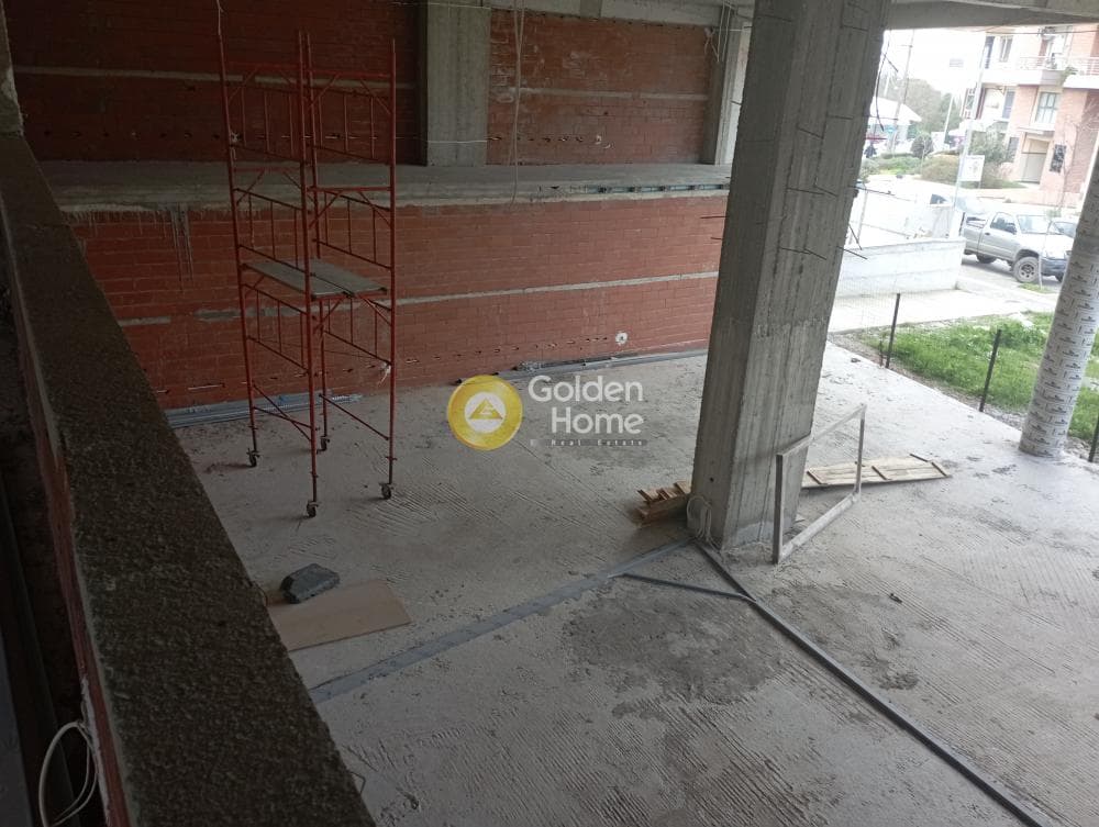 Retail Store in Center, Thermi — Photo 5 of 14