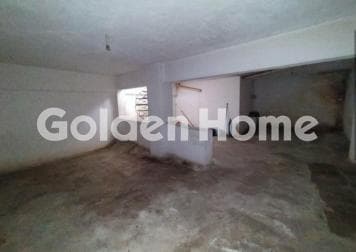 Apartment in Plateia Koliatsou, Patision - Acharnon — Photo 2 of 2