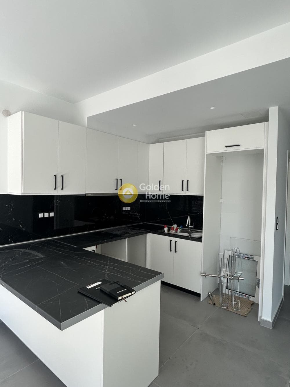 Apartment in Megala Sxoinia A, Acharnes — Photo 3 of 14