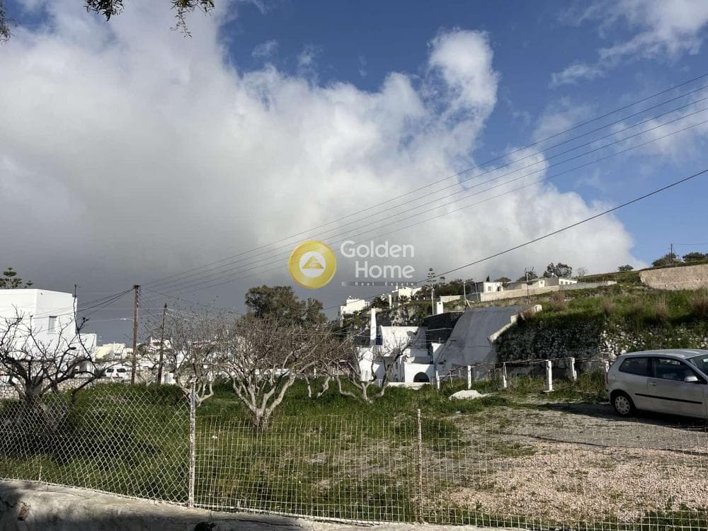 Αγροτεμάχιο στην Θήρα, Σαντορίνη