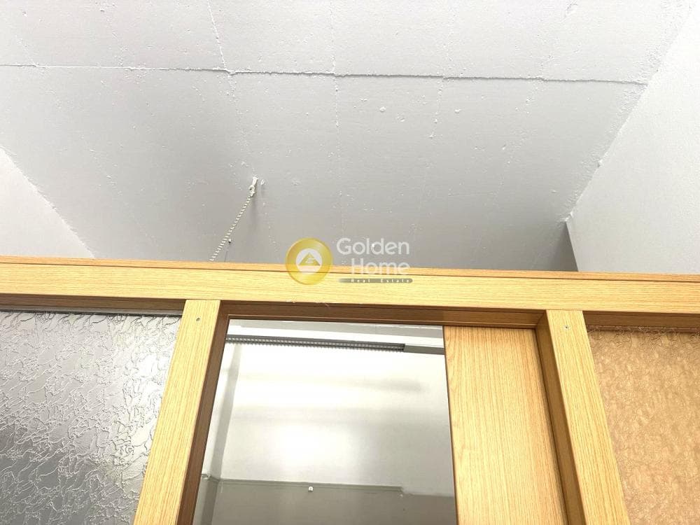 Γραφείο στην Πλατεία Υμηττού, Υμηττός — Φωτογραφία 1 από 2