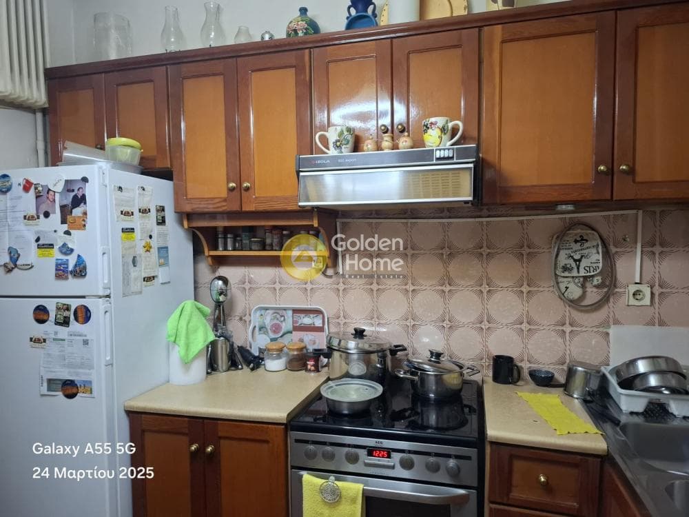 Apartment in Evaggelistria, Nikaia — Photo 8 of 25