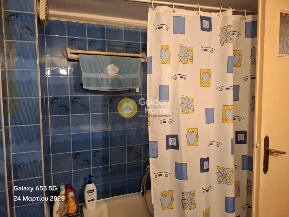 Apartment in Evaggelistria, Nikaia — Photo 14 of 25