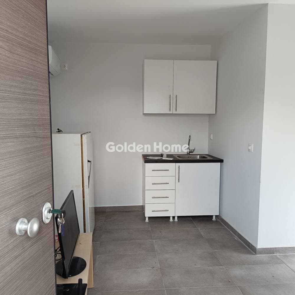 Apartment in Agia Sofia, Piraeus — Photo 2 of 5