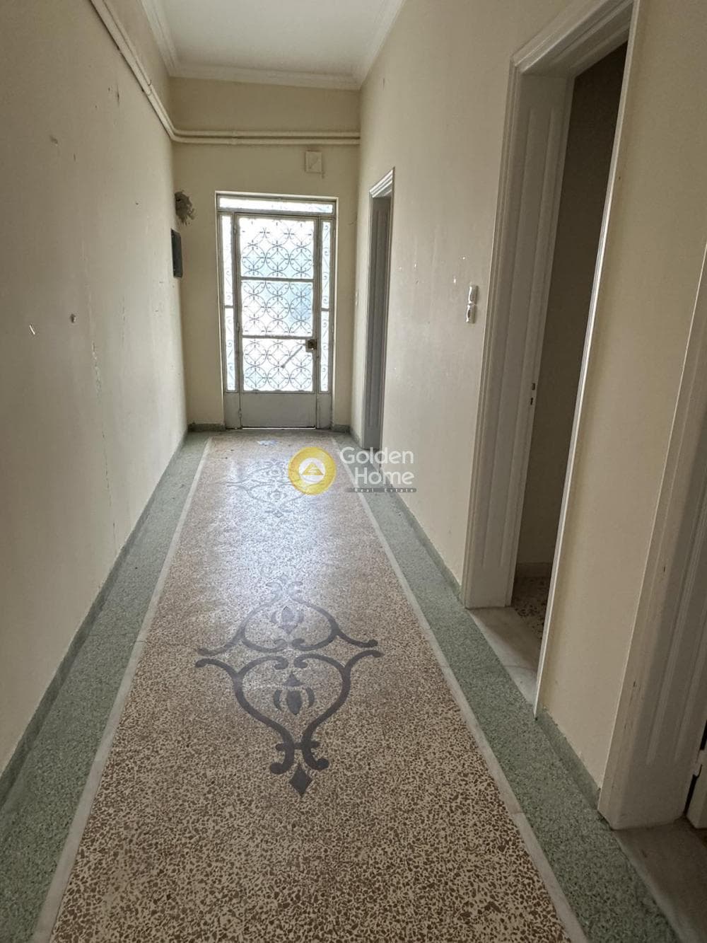 Κατάστημα στην Πλατεία Ελευθερίας, Κορυδαλλός — Φωτογραφία 5 από 10