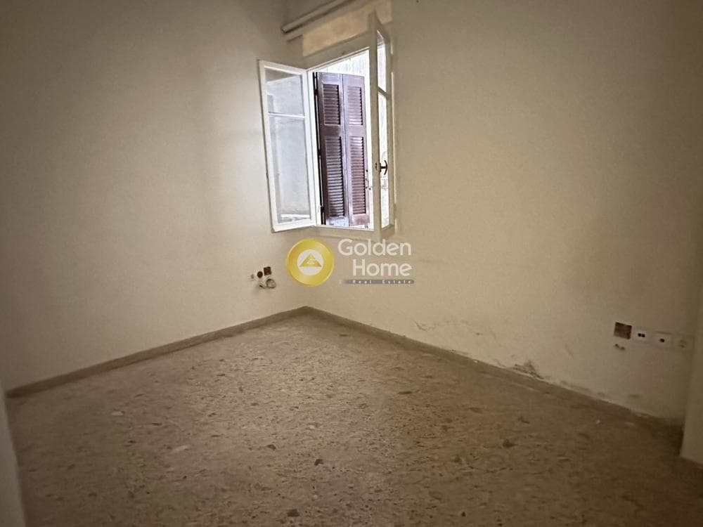 Κατάστημα στην Πλατεία Ελευθερίας, Κορυδαλλός — Φωτογραφία 4 από 10