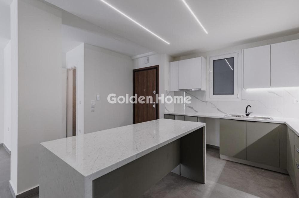 Apartment in Center, Neos Kosmos — Photo 8 of 25