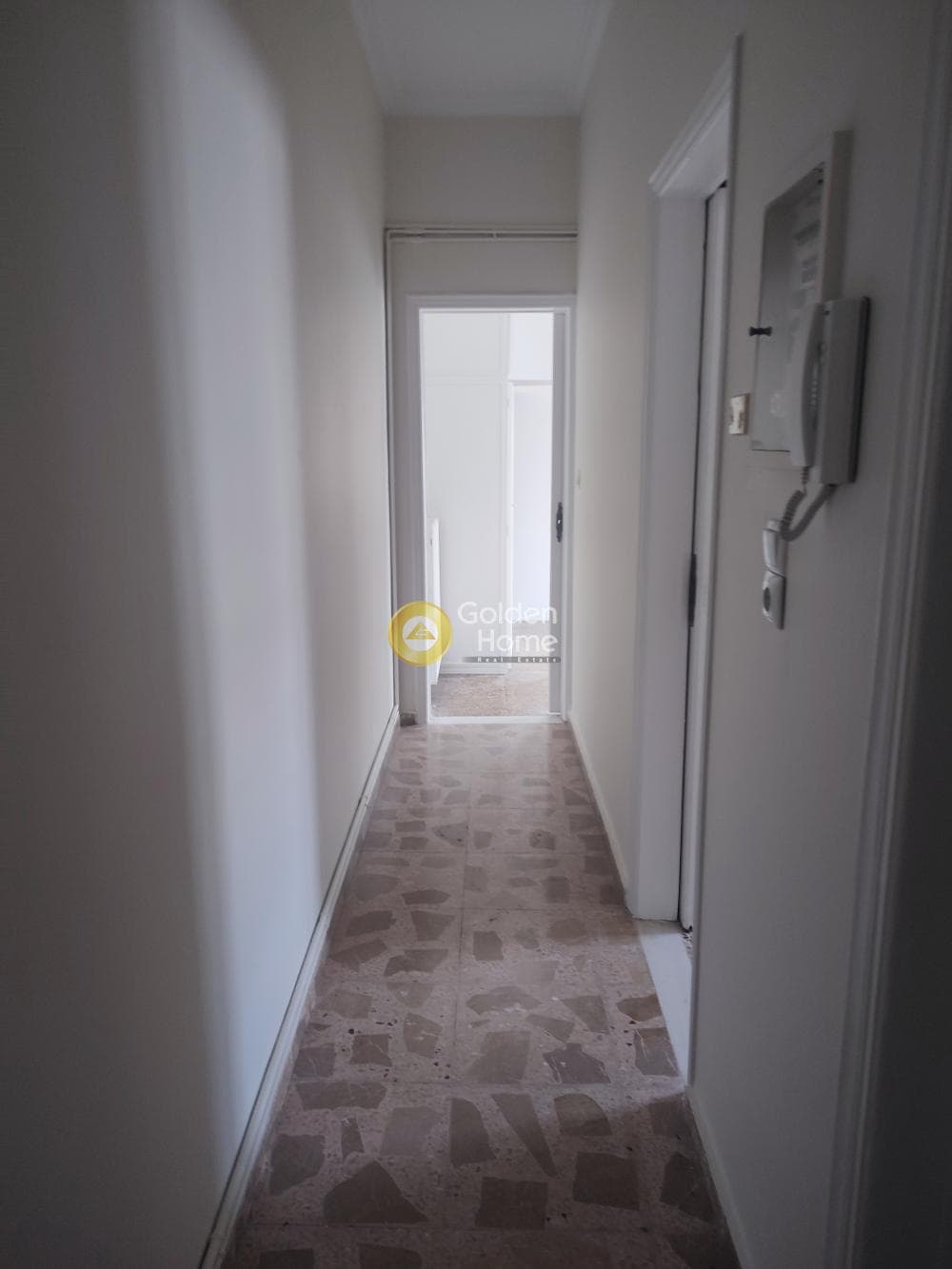 Apartment in Aspra Chomata, Nikaia — Photo 14 of 22