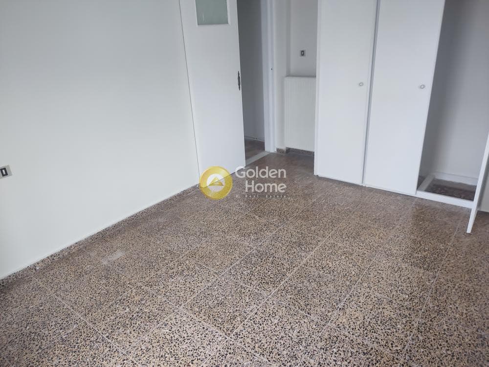 Apartment in Aspra Chomata, Nikaia — Photo 19 of 22