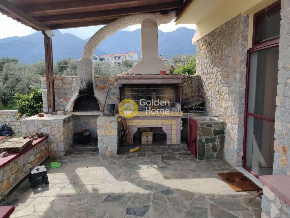House in Agios Georgios, Methana — Photo 23 of 27
