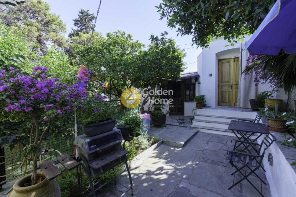 House in Moni Agias Efpraxias, Hydra — Photo 1 of 8