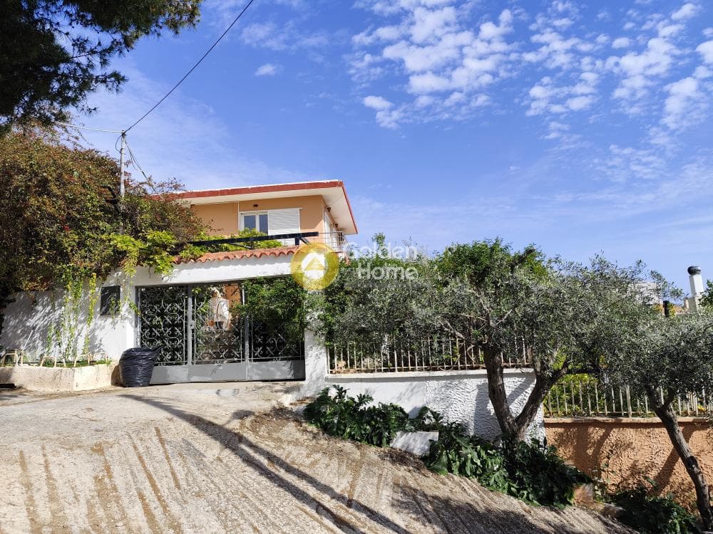 House in Galazia akti, Kalivia Thorikou — Photo 5 of 43