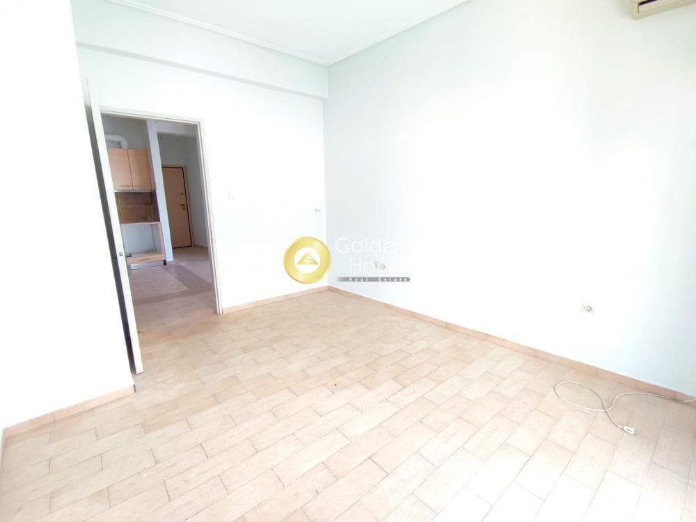 Apartment in Agios Vasileios, Piraeus — Photo 15 of 32