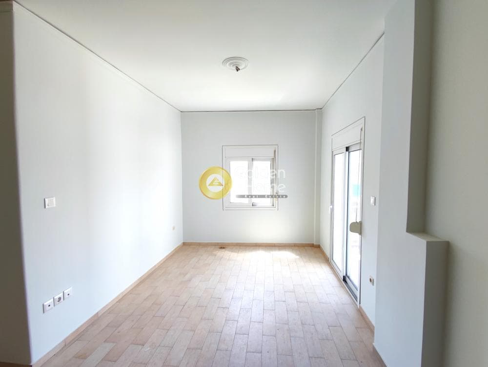 Apartment in Agios Vasileios, Piraeus — Photo 9 of 32