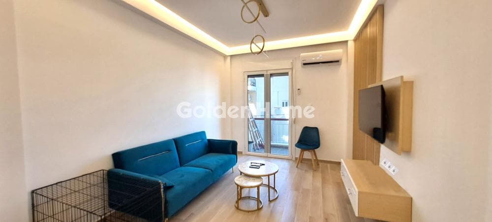 Apartment in Kaminia, Piraeus — Photo 2 of 19