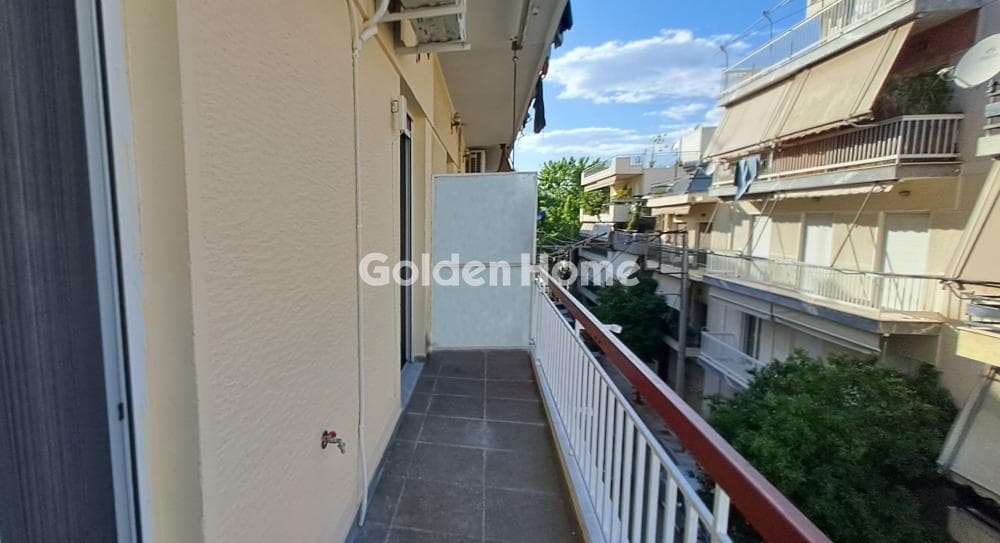 Apartment in Kaminia, Piraeus — Photo 16 of 19