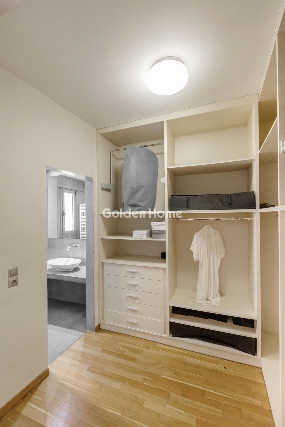 Apartment in Kariotika, Perama — Photo 35 of 49