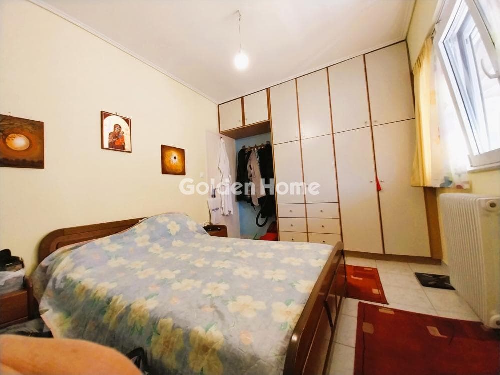 Apartment in Lazarou, Nea Ionia — Photo 13 of 25