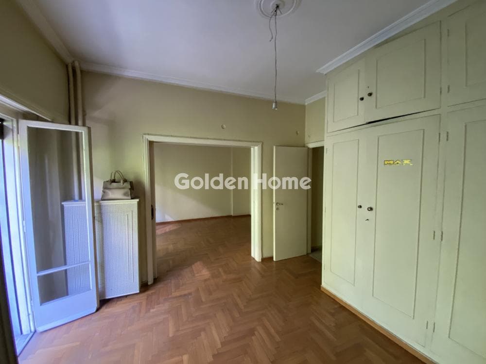 Apartment in Ravenia, Attiki — Photo 1 of 9