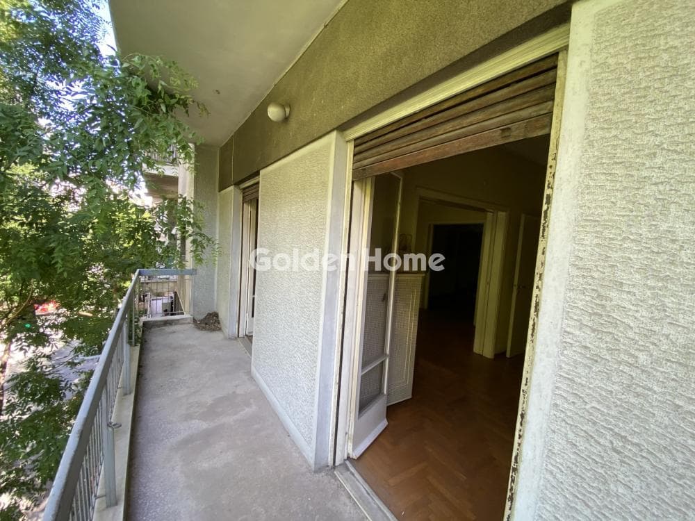 Apartment in Ravenia, Attiki — Photo 3 of 9
