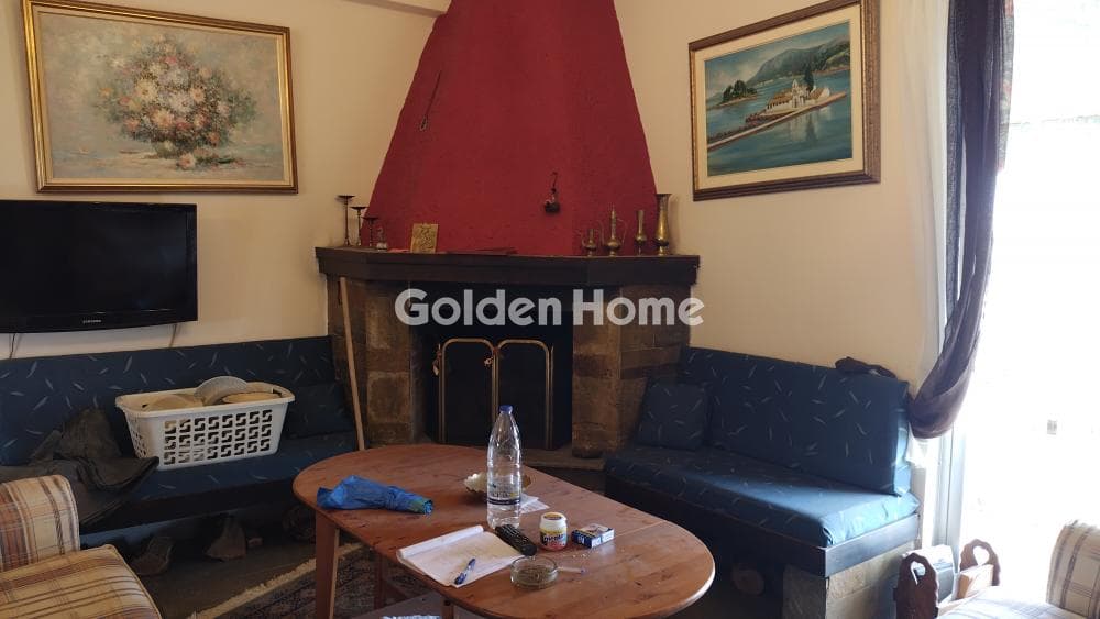 Apartment in Neo Faliro, Piraeus — Photo 3 of 33