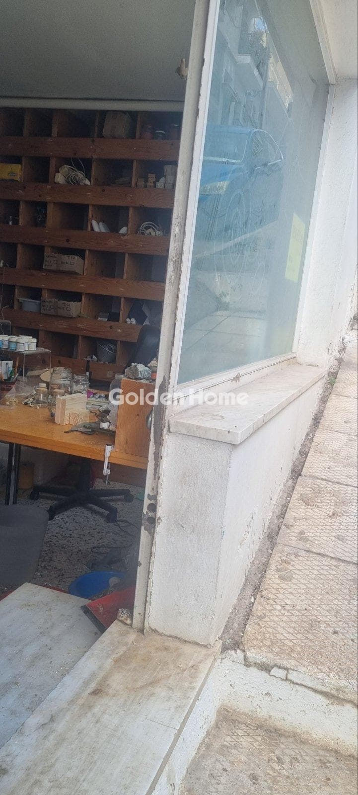 Retail Store in Creteka, Galatsi — Photo 1 of 8