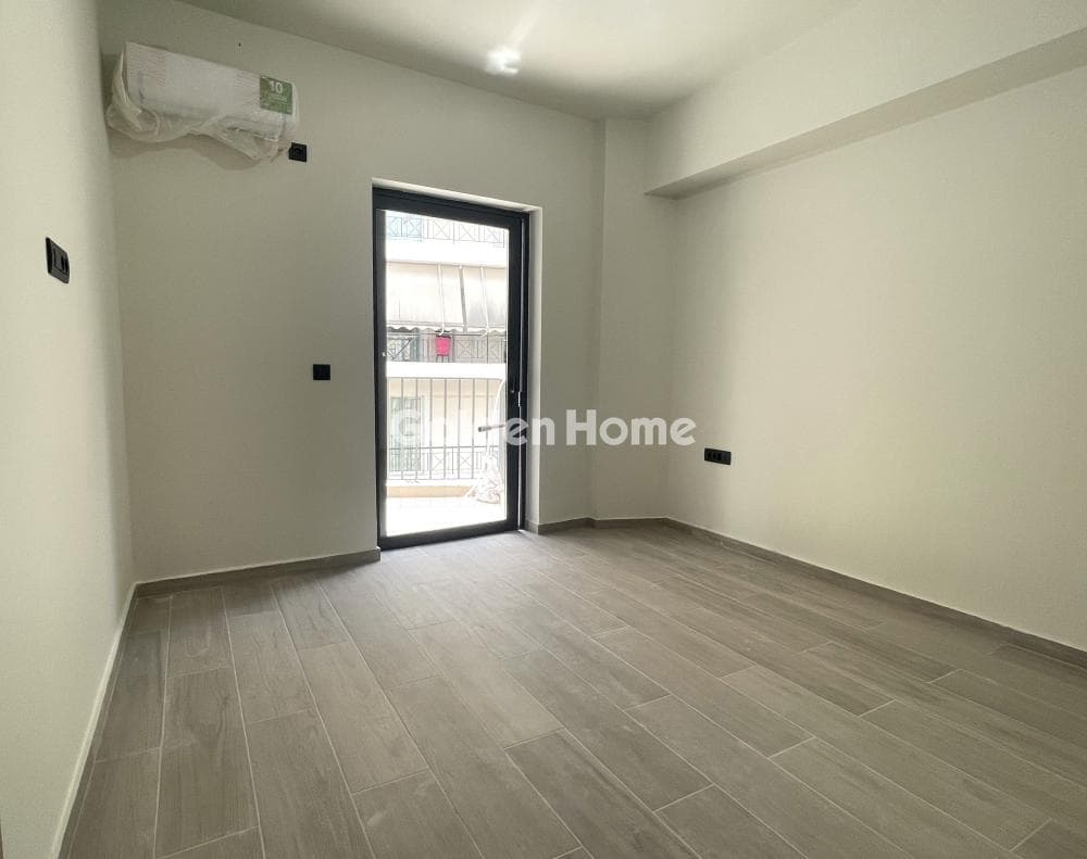Apartment in Center, Neos Kosmos — Photo 4 of 9