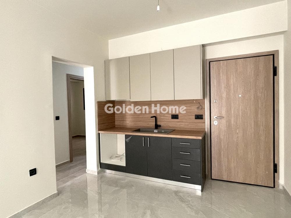 Apartment in Center, Neos Kosmos — Photo 3 of 9