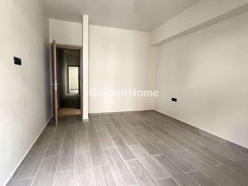 Apartment in Center, Neos Kosmos — Photo 8 of 9