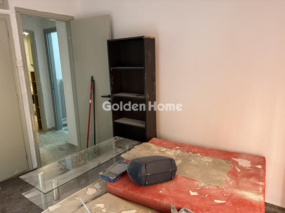 Apartment in Evaggelistria, Piraeus — Photo 3 of 11
