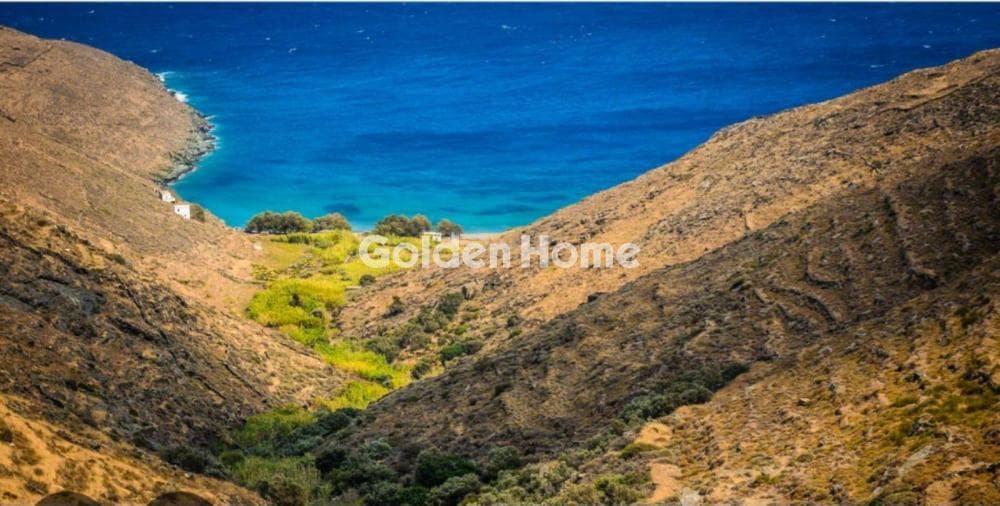 Αγροτεμάχιο στην Κένταρχος, Σέριφος