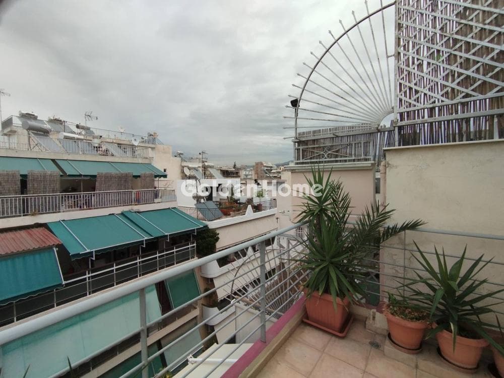 Apartment in Kato Petralona, Petralona — Photo 15 of 17