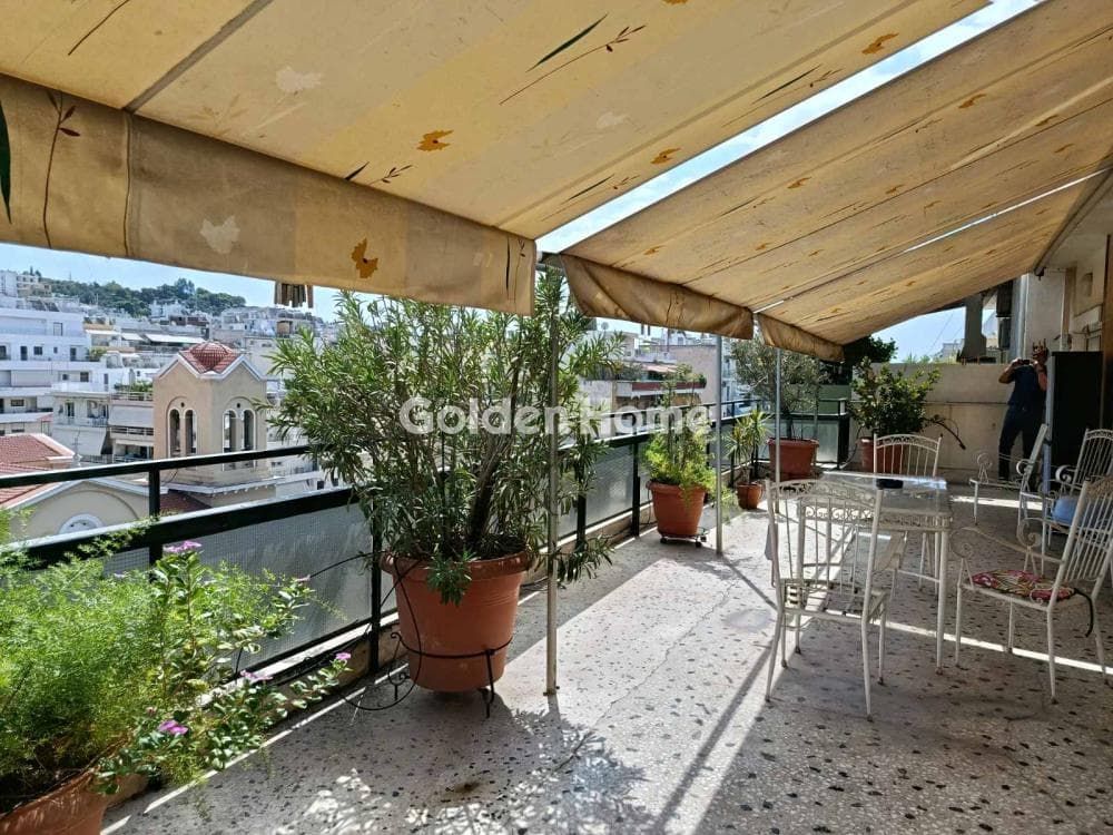 Apartment in Evaggelistria, Piraeus — Photo 3 of 17