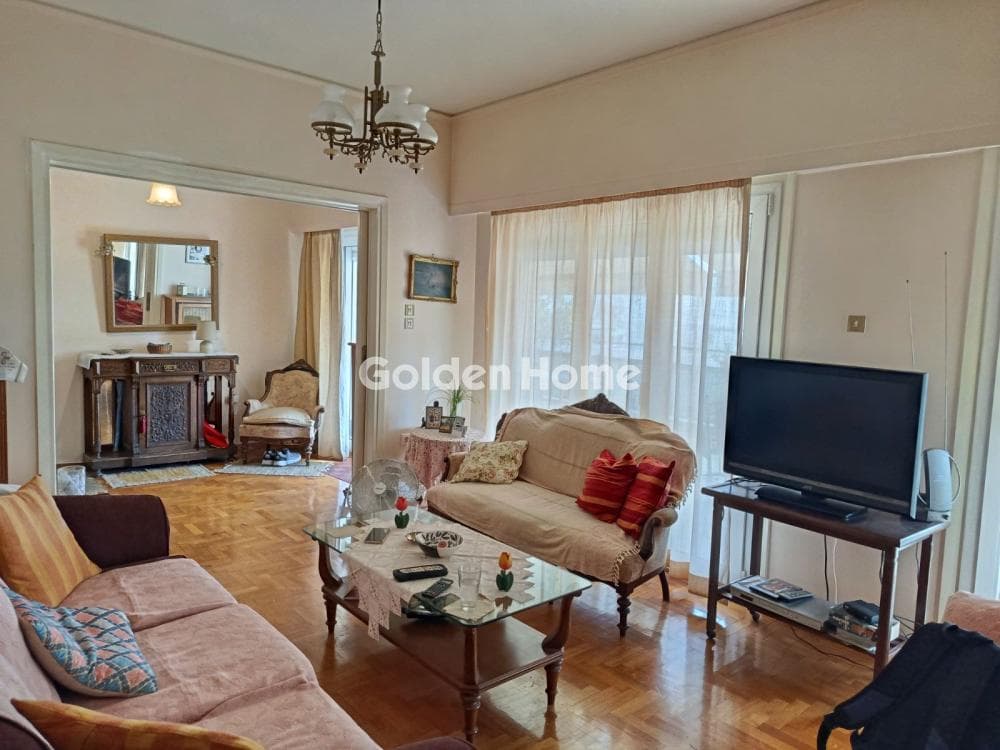 Apartment in Evaggelistria, Piraeus — Photo 5 of 17