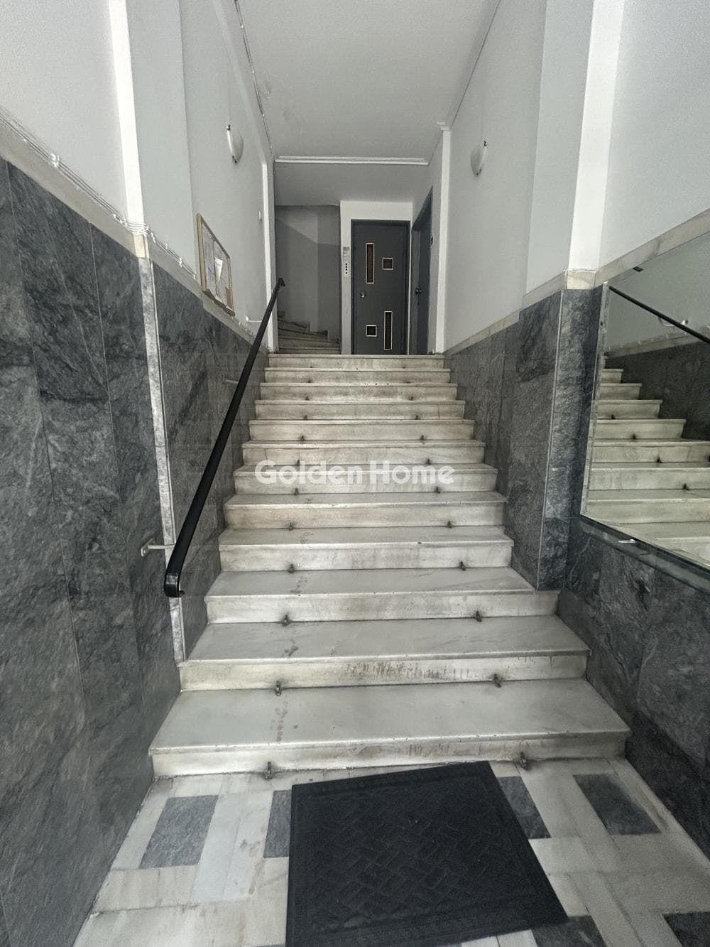 Apartment in Plateia Davaki, Kalithea — Photo 9 of 10