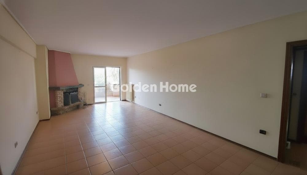 Apartment in Kopsachila, Palaio Faliro — Photo 1 of 23