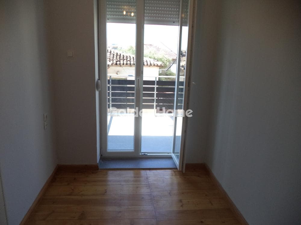House in Kouloura, Aigio — Photo 3 of 14