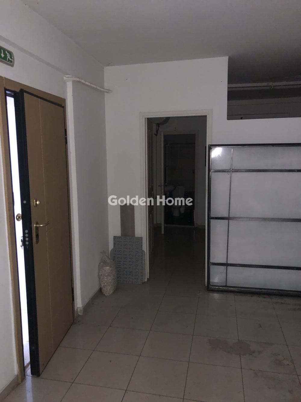 Retail Store in Chrisalida, Ilioupoli — Photo 16 of 21